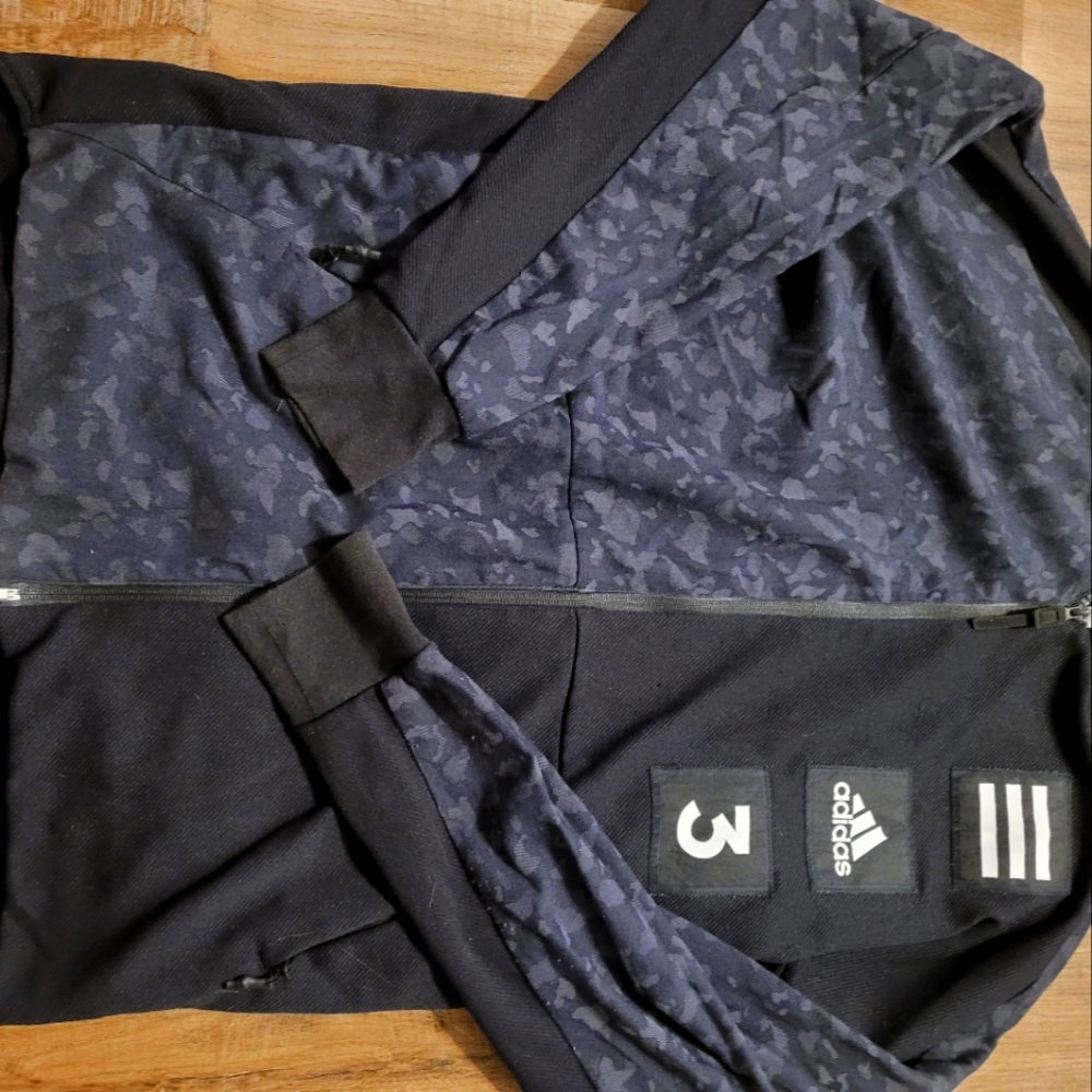 Men's Adidas Jack size large